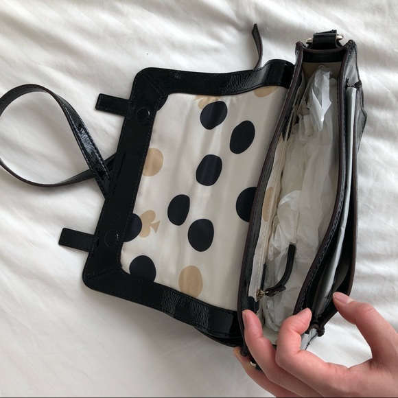 NEW KATE SPADE BLACK SHINY PATENT LEATHER CROSSBODY BAG WITH GOLD HARDWARE - Picture 2 of 15